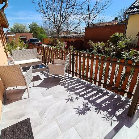 Kriszta アパート